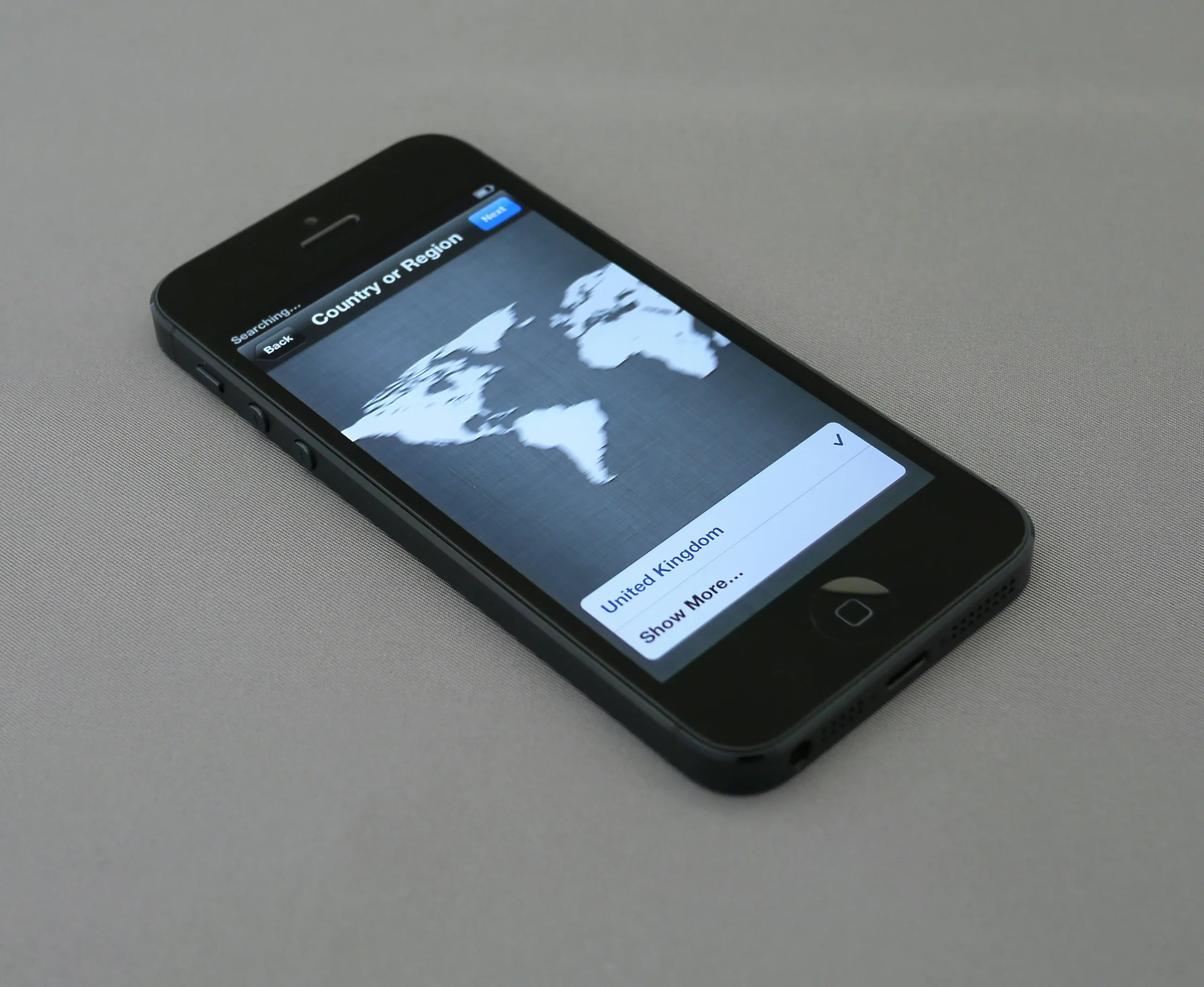 Top Apps That Help You Track Your Spending Across Countries