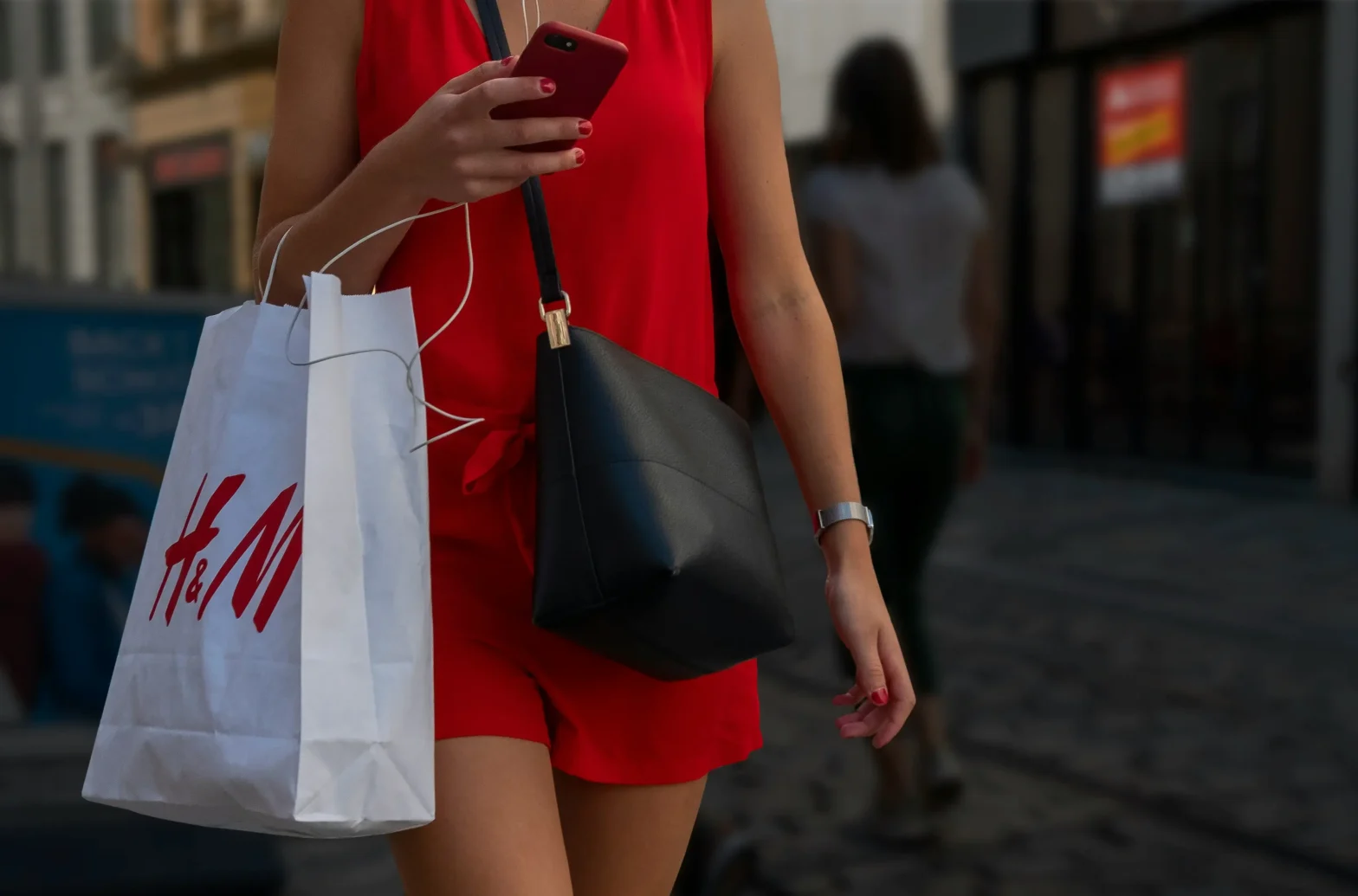 How to Spot Truly Ethical Brands During Shopping Trips
