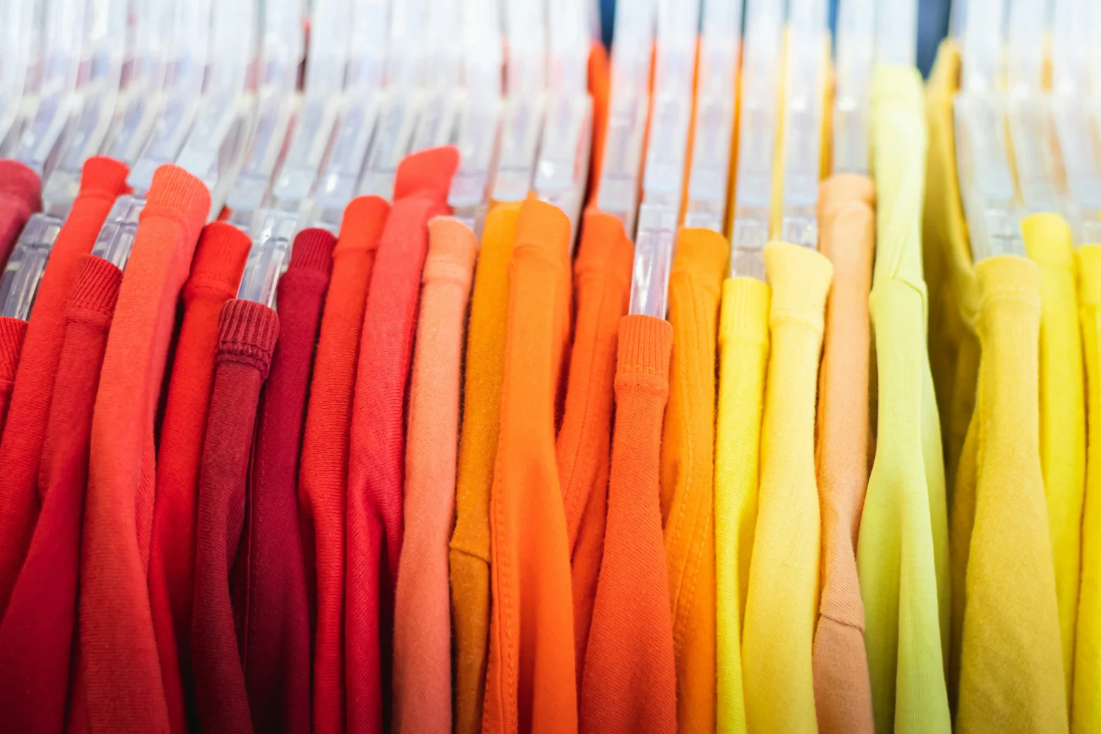 How Do Color Choices Influence Consumer Buying Decisions?