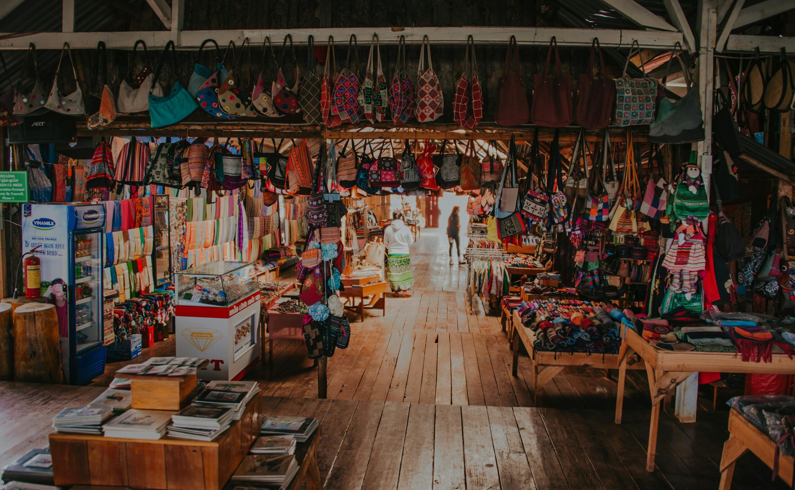 The Best Ways to Spot Fake Cultural Items and Avoid Scams